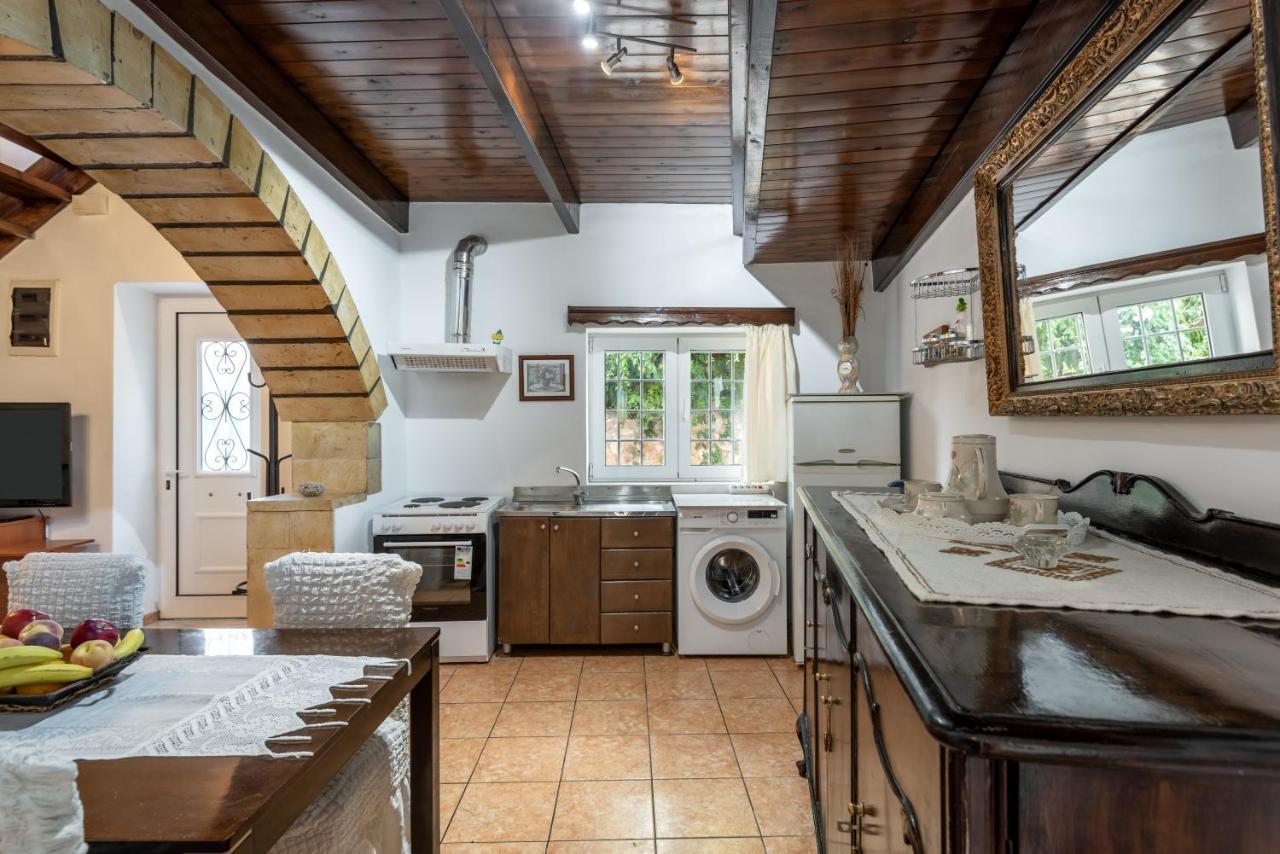 Aroni Cretan Comfortable House - Hamam Suites Aroni Экстерьер фото