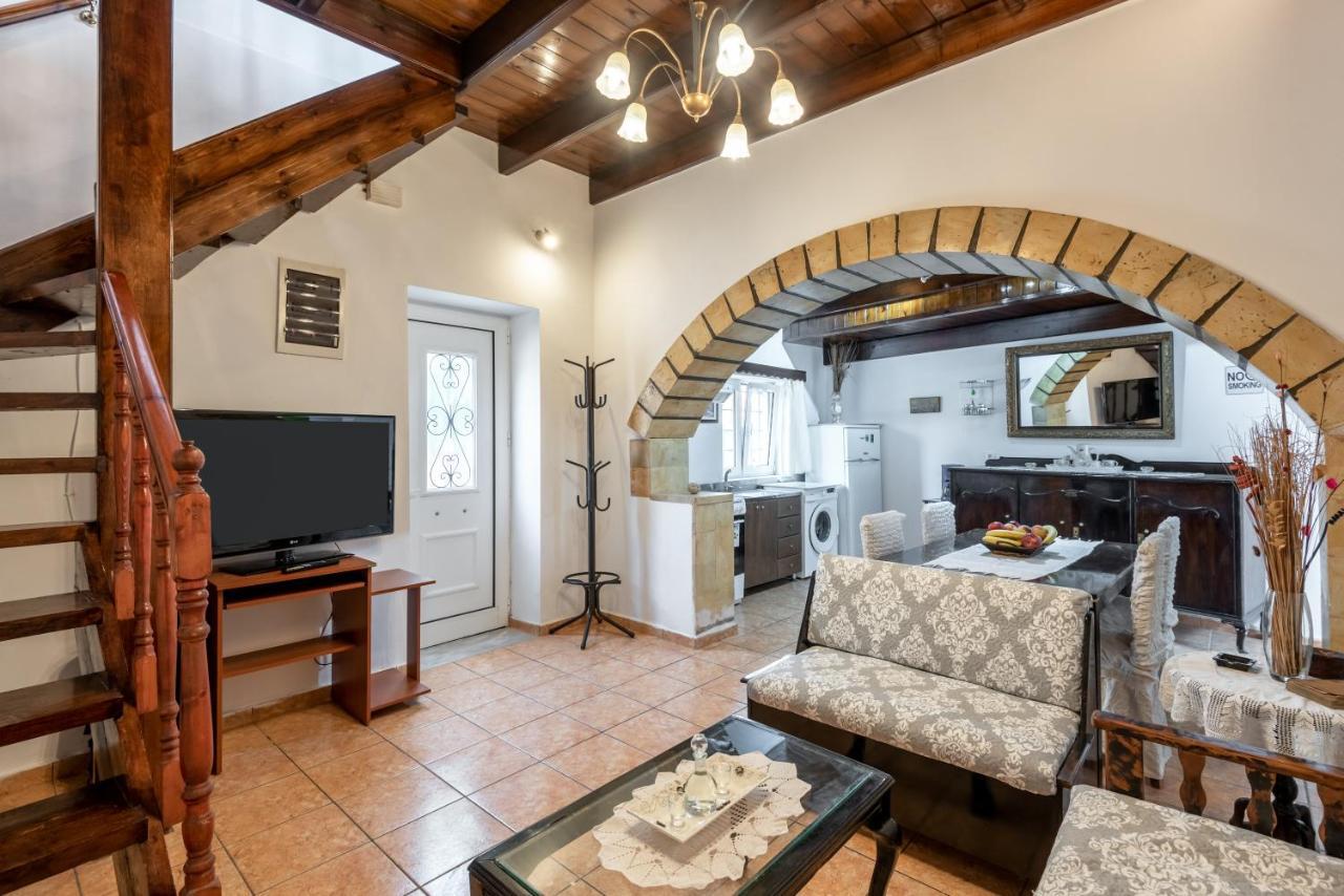 Aroni Cretan Comfortable House - Hamam Suites Aroni Экстерьер фото